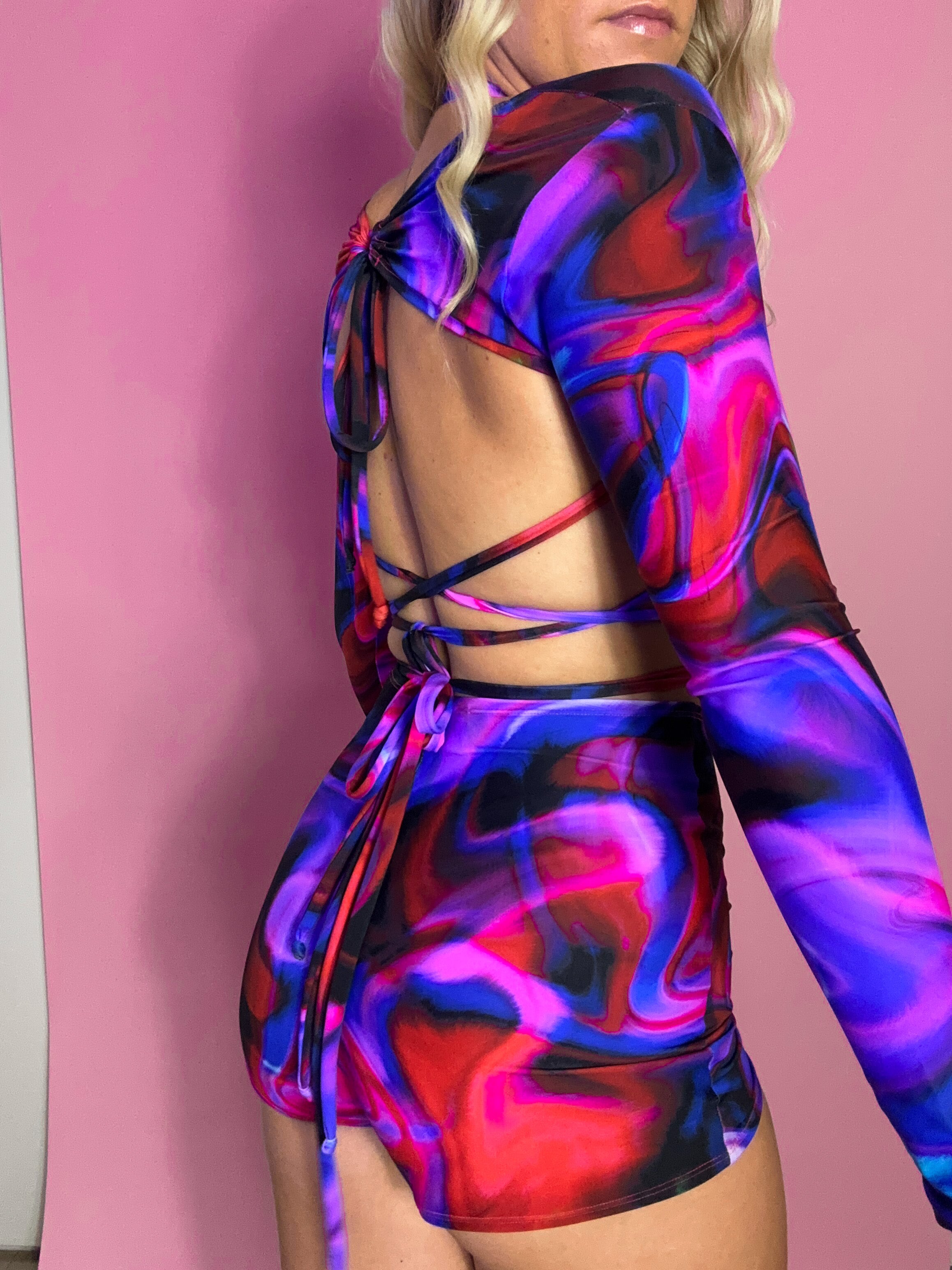 Bralet, Long sleeve crop & Shorts set - UV Midnight swirl image 10