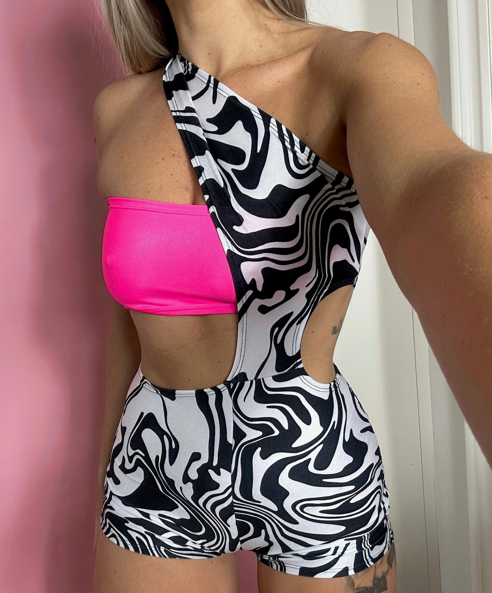 Monochrome Swirl - Unitard with pink bandeau & Fringe sleeve image 2