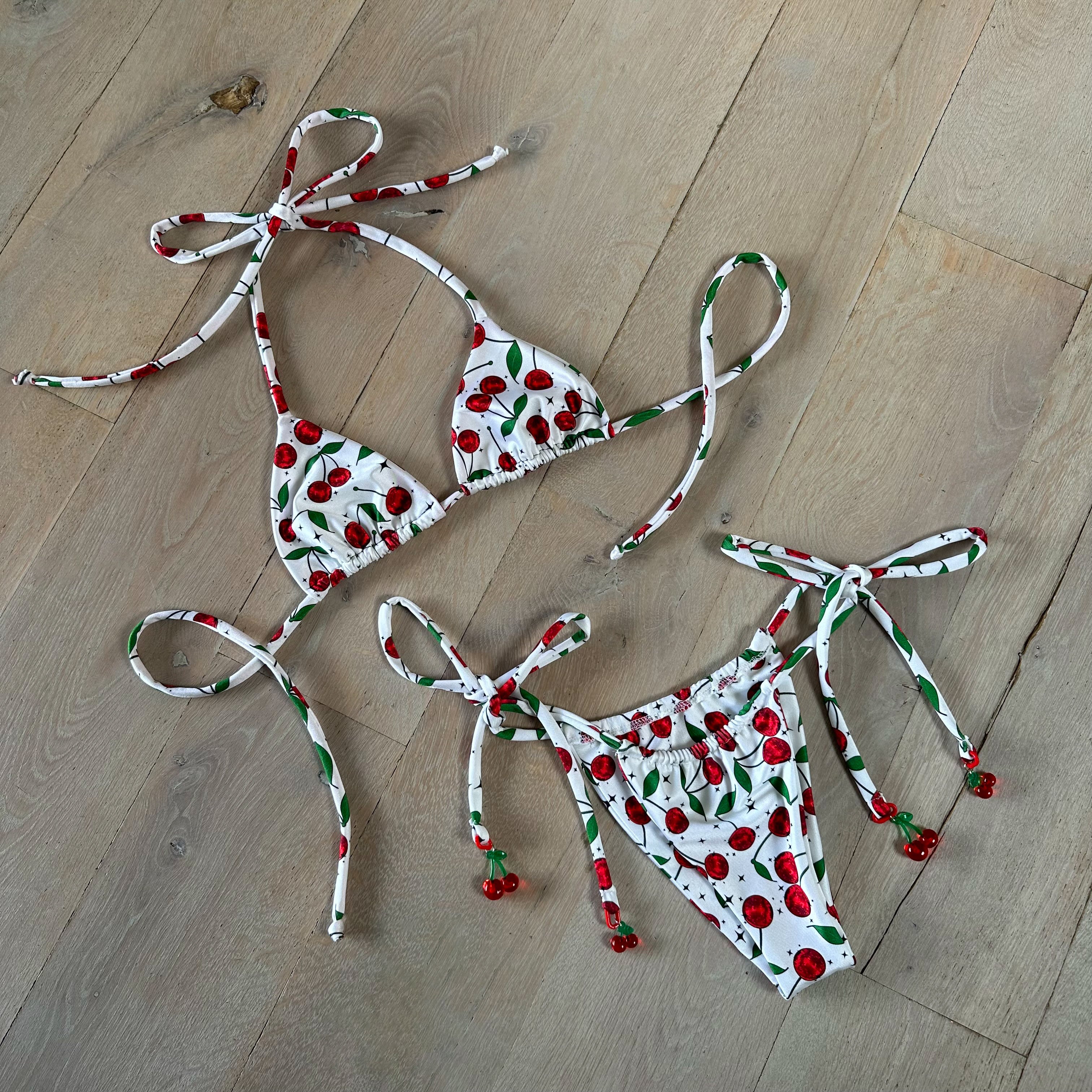 Disco Cherry - Bikini top (no chain) image 1