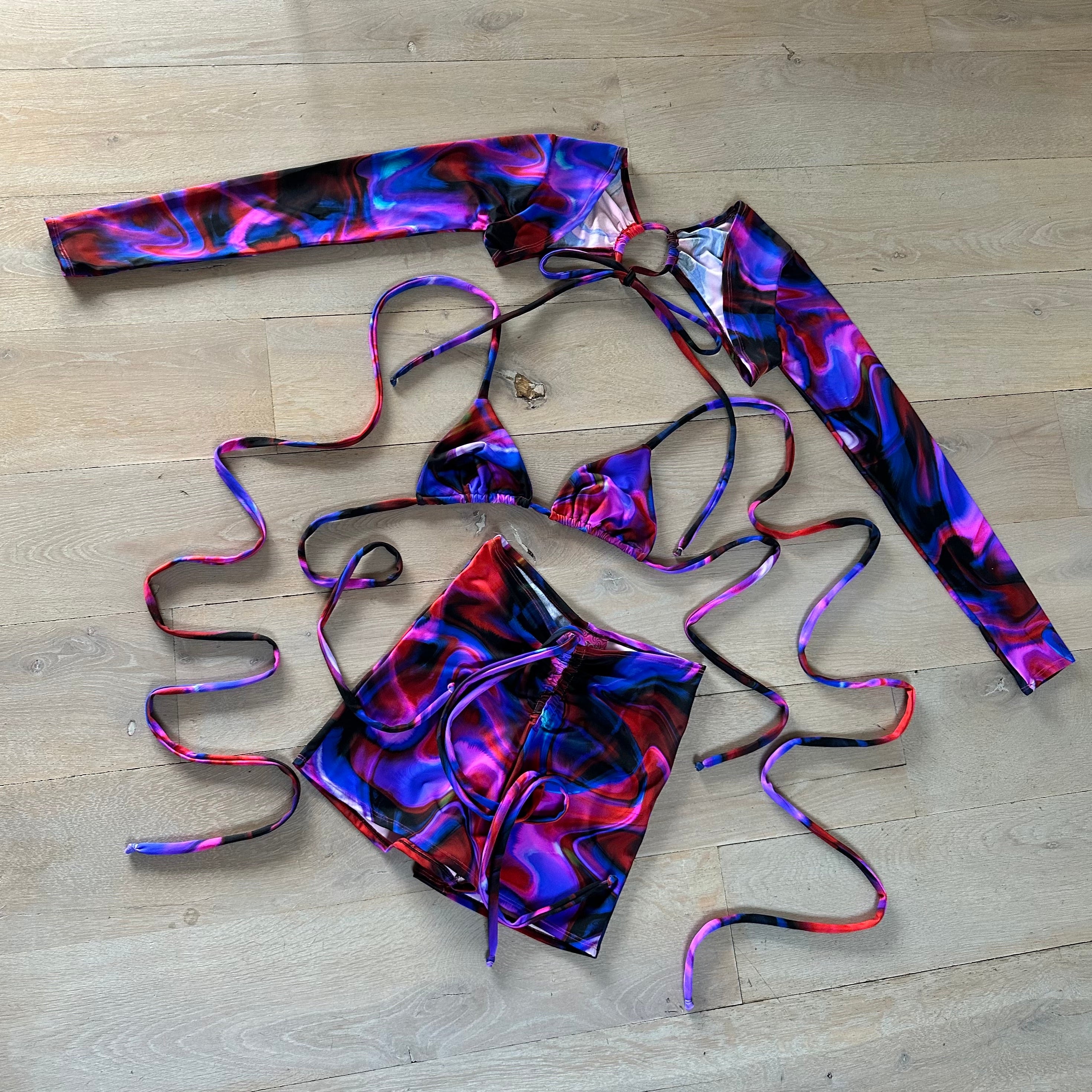Bralet, Long sleeve crop & Shorts set - UV Midnight swirl image 2
