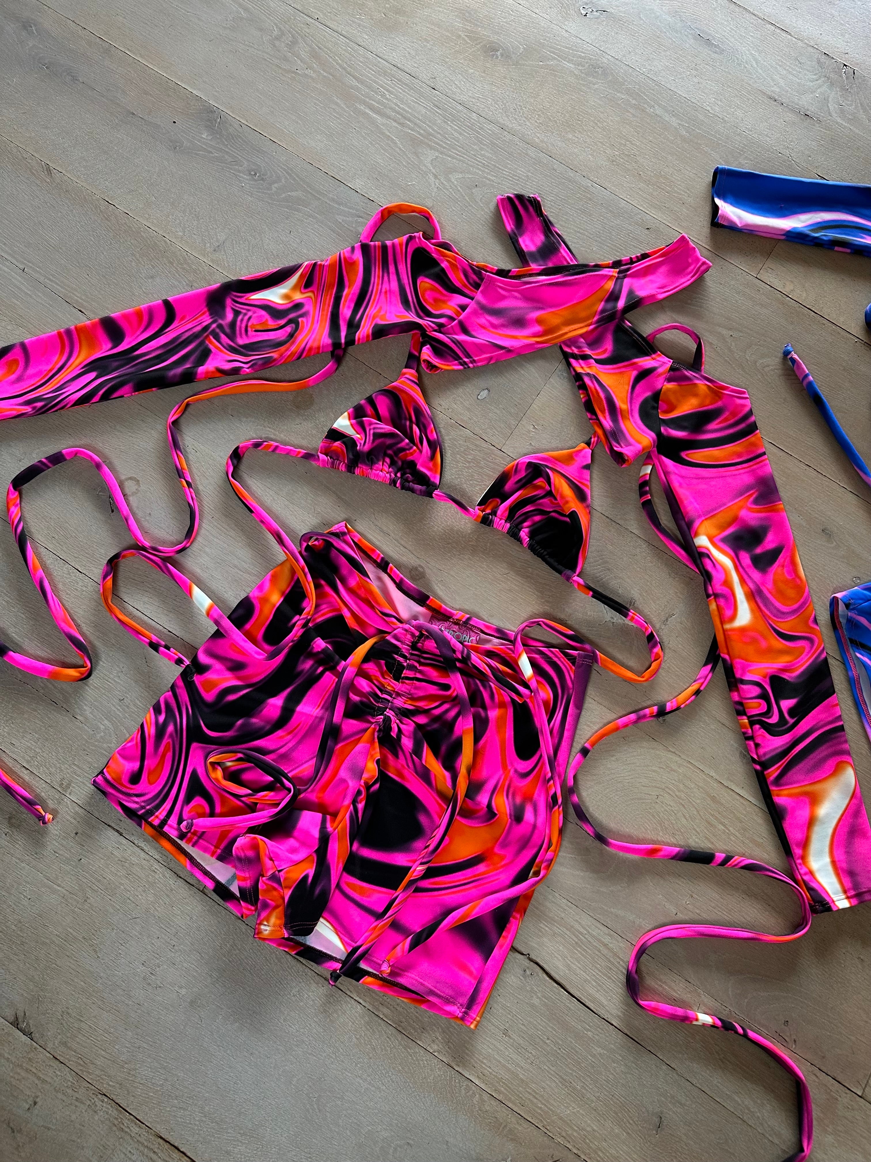 Bralet, Arm sleeves & Shorts set - UV Wavey print (Pink colour) image 2