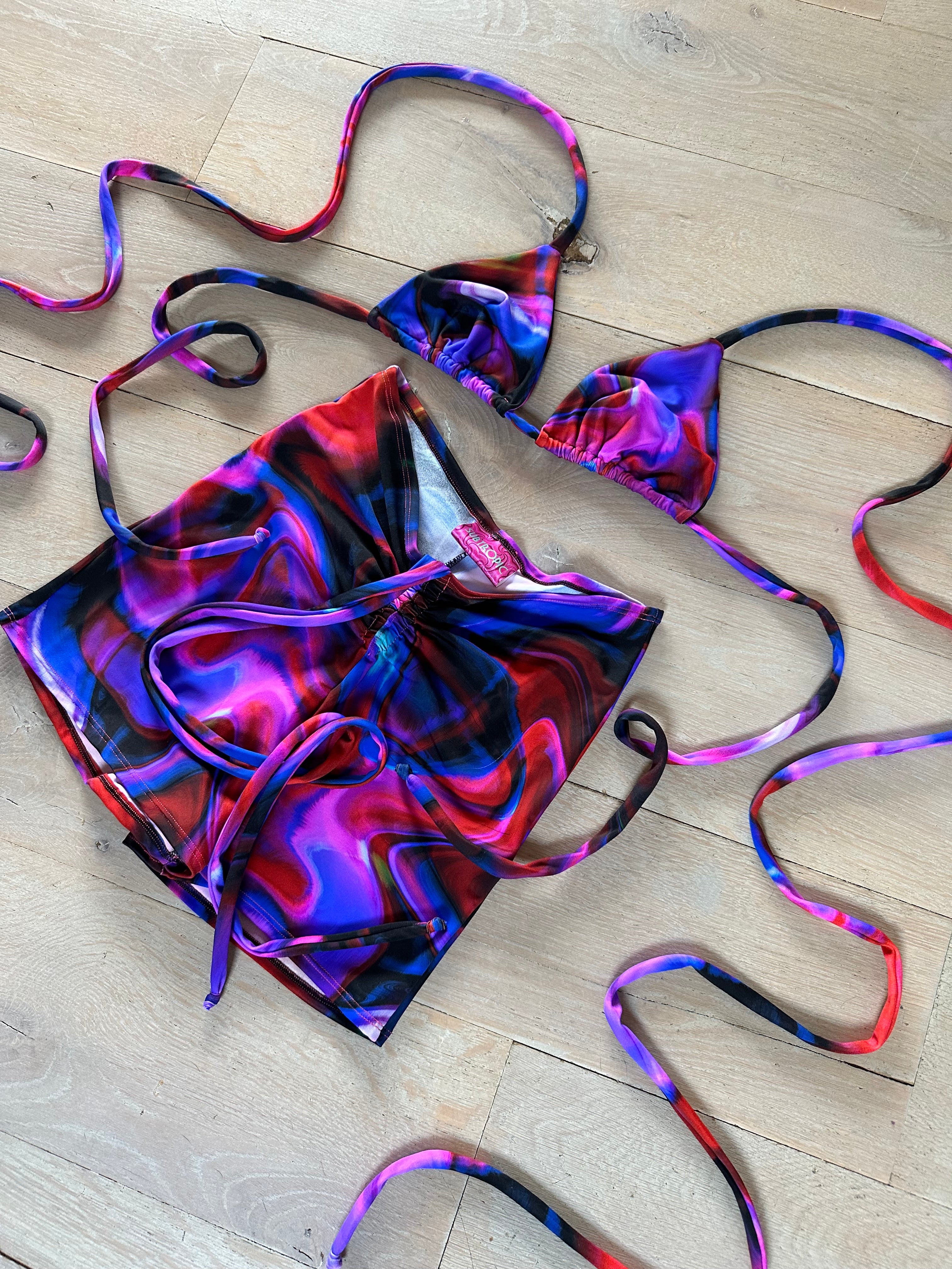Bralet & Shorts set - UV Midnight swirl image 4
