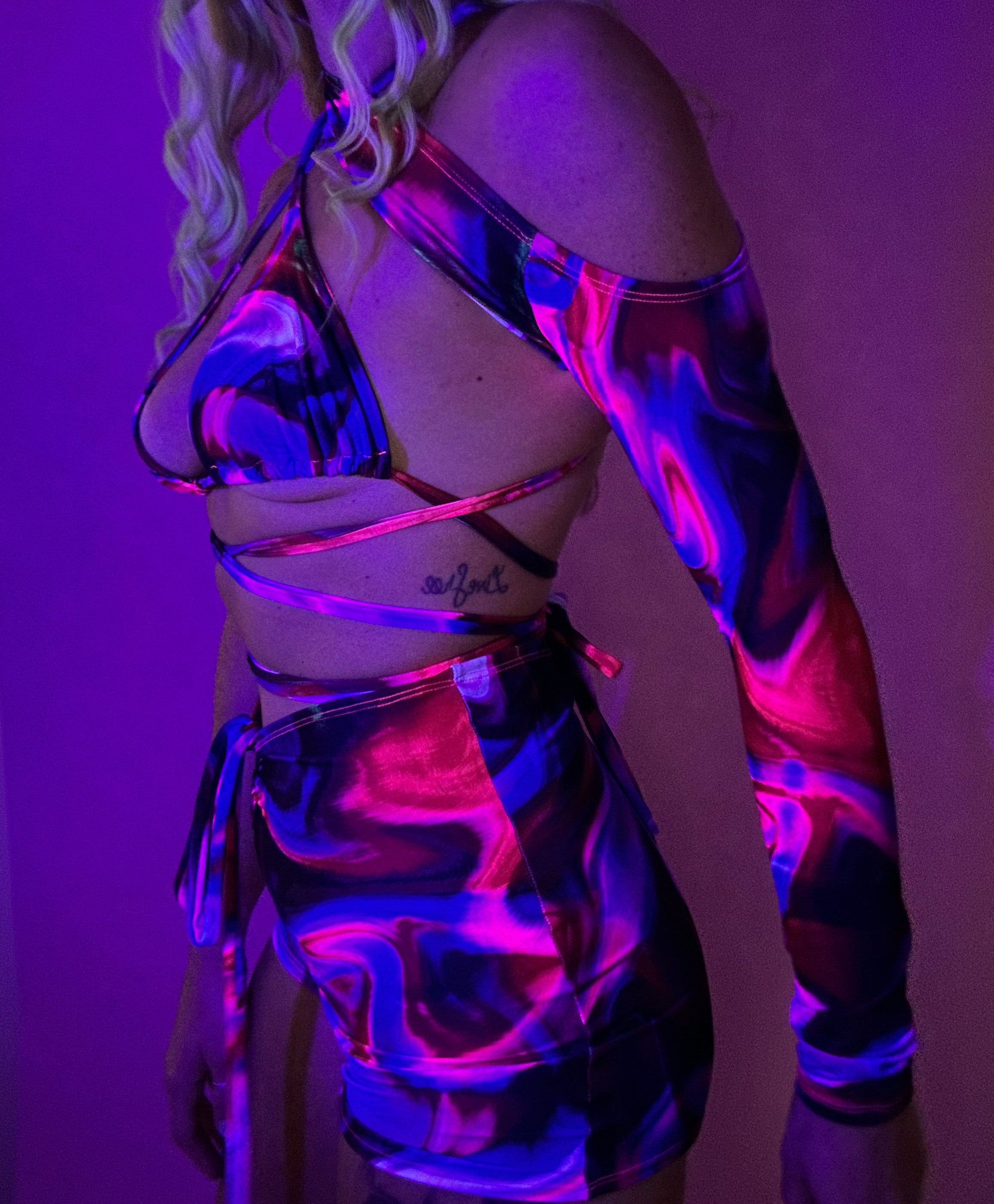 Bralet, Arm sleeve & Shorts set -  UV Midnight swirl image 1