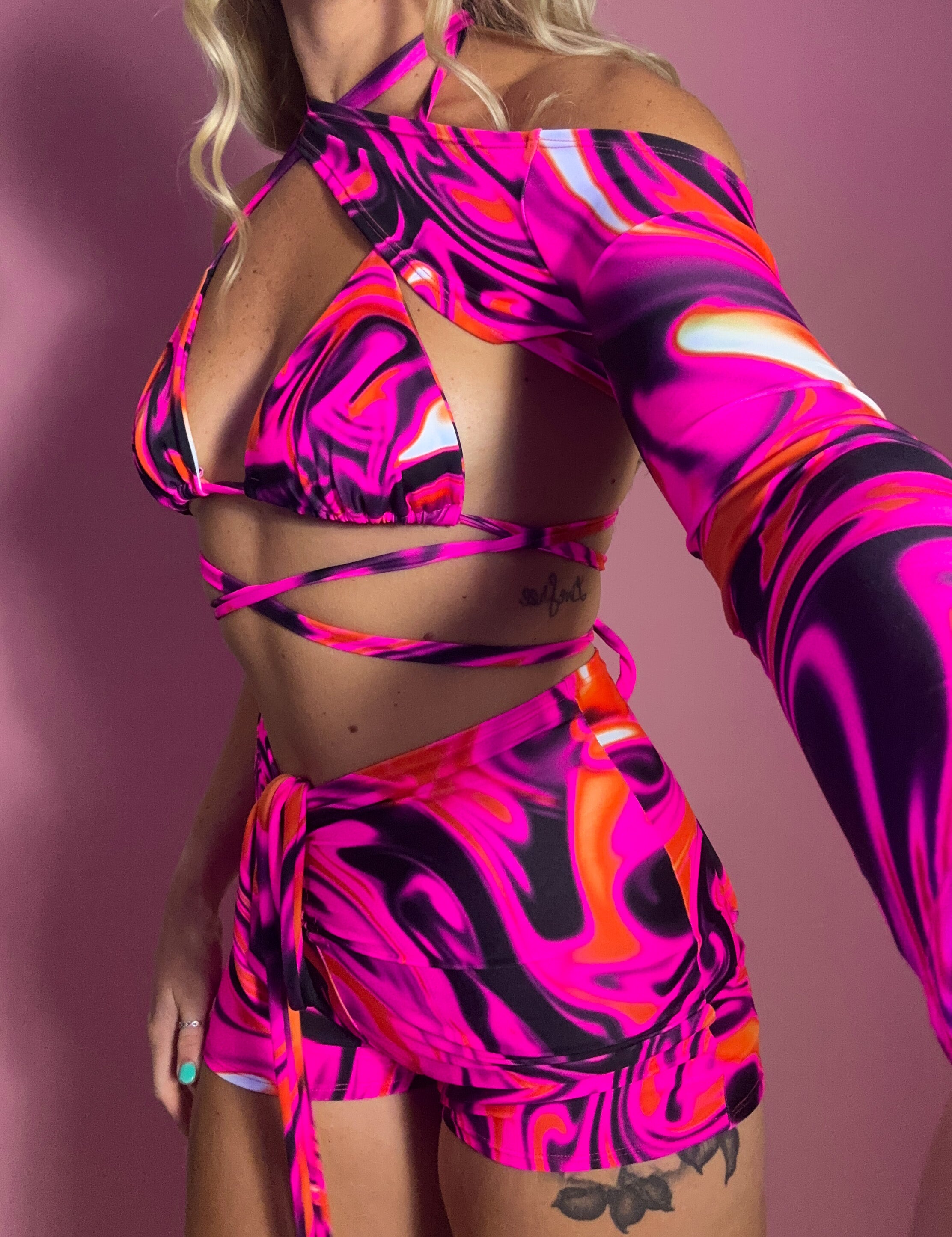 Bralet, Arm sleeve & Shorts set - UV Wavey print (Pink colour) image 0